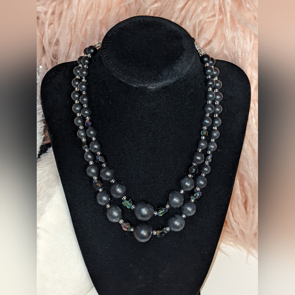 Ladies Vintage Black Beaded Double Strand 17" Necklace w/iridescent gemstones